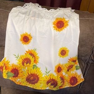 Brand new without tags Sunflower tank